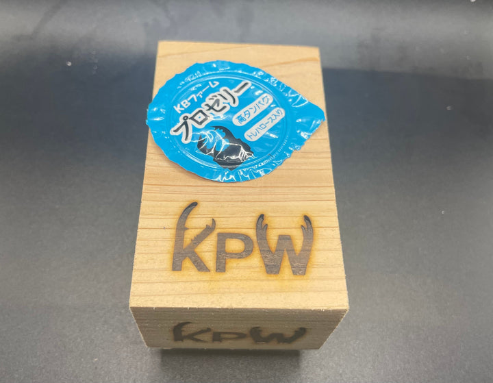 オリジナルえさ皿 中